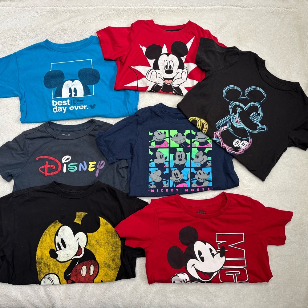 Disney Mickey Mouse Kids T-Shirt Bundle Size S (6/7) kids